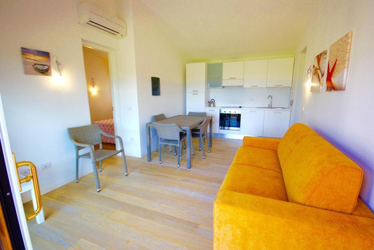 Residenze Dei Fiori Vila Porto Rotondo Quarto foto