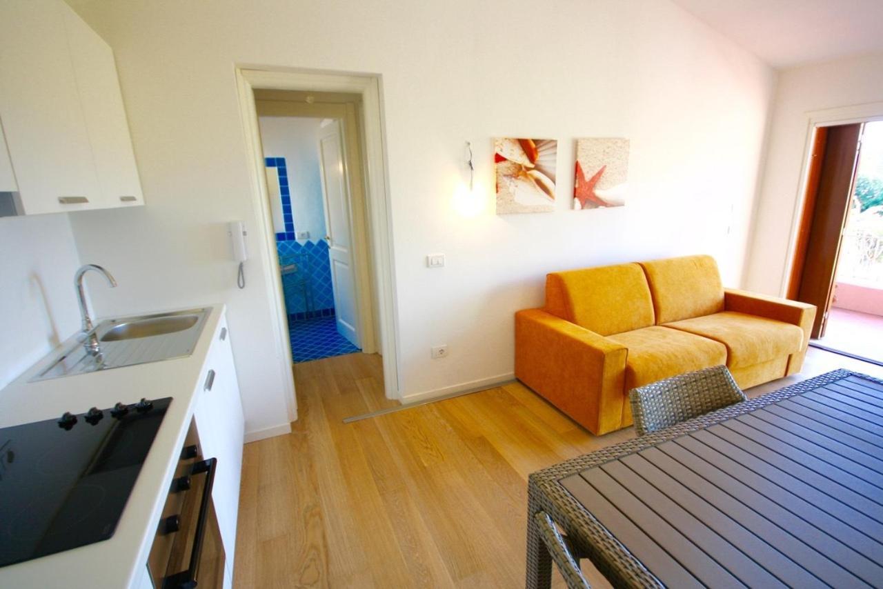 Residenze Dei Fiori Vila Porto Rotondo Quarto foto