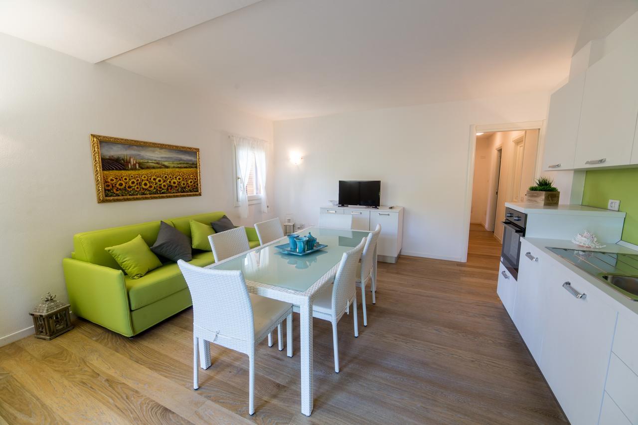 Residenze Dei Fiori Vila Porto Rotondo Exterior foto