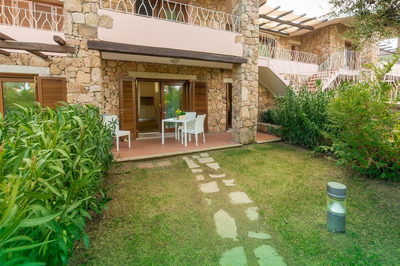 Residenze Dei Fiori Vila Porto Rotondo Exterior foto