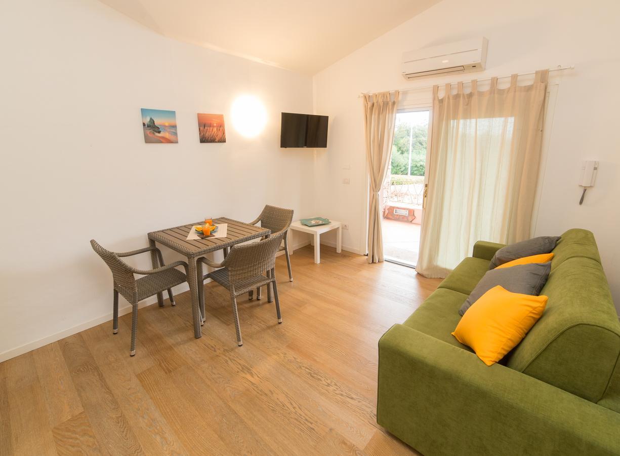 Residenze Dei Fiori Vila Porto Rotondo Exterior foto